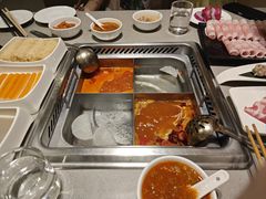 -海底捞火锅(宝龙广场夜宵主题店)