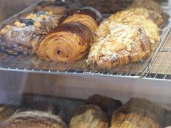 -沁屋面包店(人民东路店)
