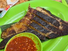 -明记烧鱼美味店