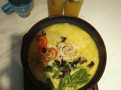 -蒙小妹骨汤饭.米线(新光路店)