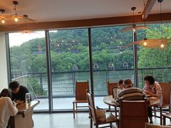 -芳草地度假酒店·野炉中餐厅