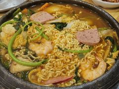 -牛信亭韩国料理·炭火烤肉(紫藤路店)