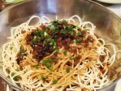 -一棠龙虾•王牌虾球(光谷天地店)