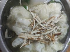 绉纱小馄饨-荣巷小馄饨(荣巷店)