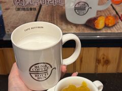-劳顶笨咖啡(西塔店)