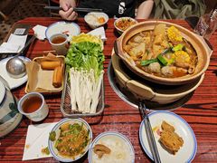 -沙胆彪炭炉牛杂煲(上海日月光广场店)