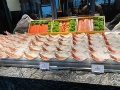 -雍容荟帝王蟹活龙虾展台自助(IFS黑金店)