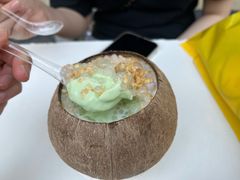 -椰爺爺·椰子冻砵仔糕