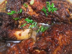 -老码头黑皮肘子锅包肉(赣水路店)