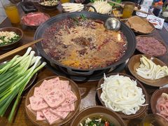 -黄潇洒老火锅(九眼桥宏济巷店)
