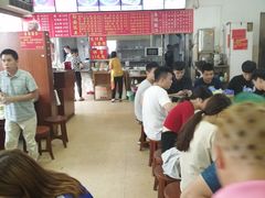 -香辉食馆(新兴路店)