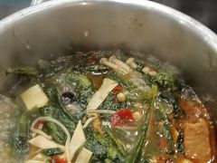 -瑞杰烧烤店·24小时营业(山东路店)