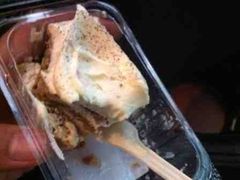 -红宝石·鲜奶小方·海派西点房(控江店)