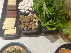 -新辣道鱼火锅(上地华联店)