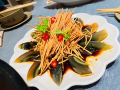 -肥肥虾庄·金牌油焖大虾(东湖欢乐谷店)