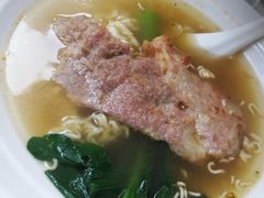 猪扒公仔面-沙溪兄茶餐厅