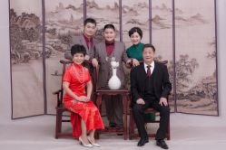 -拾光年华摄影馆(菱角湖公园店)