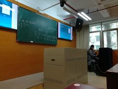 -广州老年大学