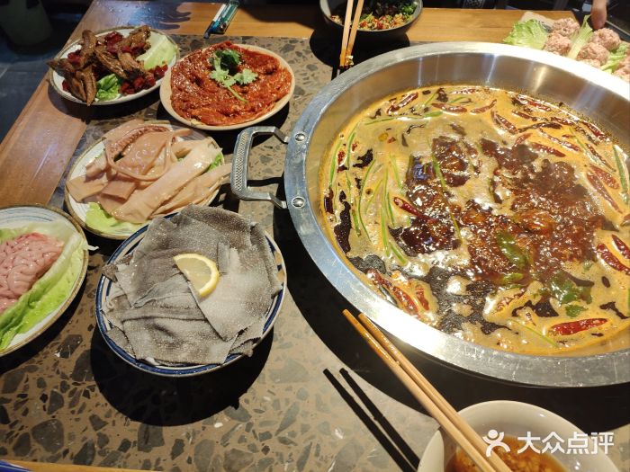 小楠门·不改良老火锅(合江门店)图片