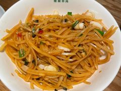 -费大厨辣椒炒肉(万家丽一店)