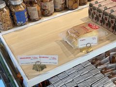-85度C(生甜甜圈研究工坊·上海平凉店)