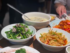 -吕氏疙瘩汤·新派鲁菜(济南万象城店)