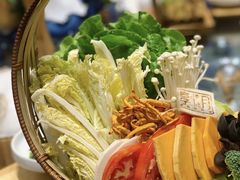 -享月汤皇·海鲜小火锅·聚会(曲江创意谷店)