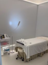 -苑苑vbeauty科技美容SPA