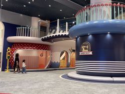 -奈尔宝家庭中心·亲子餐厅(鄞州万达店)