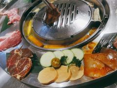 -哈哈碳都·牛肋条无限自助烤肉(台江万达店)