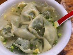 -上海特色小笼店(铁岭路90弄小区店)