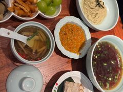 -裕兴记•蟹黄面馆(人民广场店)