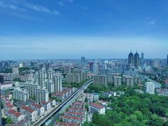 -上海龙之梦万丽酒店