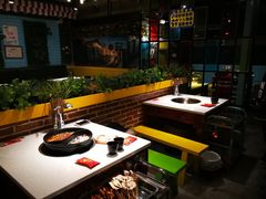 -钢管厂五区小郡肝串串香(奥克斯广场锦城万达店)