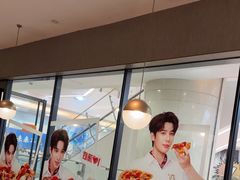 -必胜客(上海新南方商城PH店)
