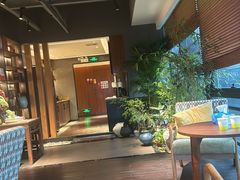 -坤记隆江猪脚饭(广汕一路店)