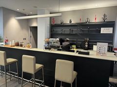 -温州中升华奥奥迪4S店(塘下店)