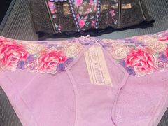 -Victoria's Secret(杭州湖滨银泰in77店)
