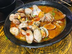 -老闵田螺馆·南昌特色小炒(梦时代店)