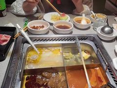 -海底捞火锅(新松江路店)