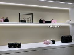 -CHANEL(恒隆广场店)