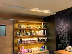 -星巴克臻选(杭州良渚文化村店)