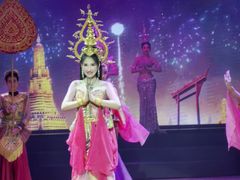 -金东尼人妖秀