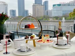 -MONICH牛排融合餐厅(和义大道购物中心店)