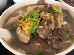 -潮镇老尾牛杂(环城西路店)
