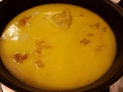 -鲜入围煮花胶鸡海鲜火锅