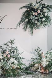 -艾米婚纱&婚礼策划