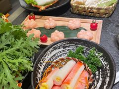 -湊湊火锅·茶憩(打浦桥日月光店)