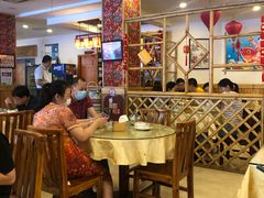 大堂-鹤乡东北菜(崮山路店)