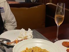 -MONICH牛排融合餐厅(和义大道购物中心店)